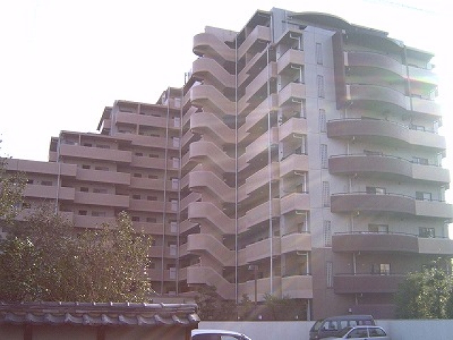 プラーナ南松山 3LDK